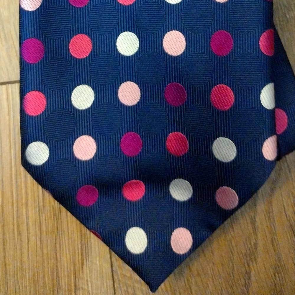 D&T Polkadot Silk Tie